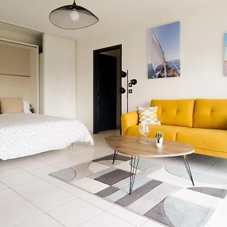 Avec Superbe Vue Sur Le Port De Plaisance Des Sables D'olonne - 4 Personnes