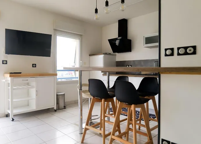 Avec Superbe Vue Sur Le Port De Plaisance Des Sables D'olonne - 4 Personnes Les Sables-dʼOlonne