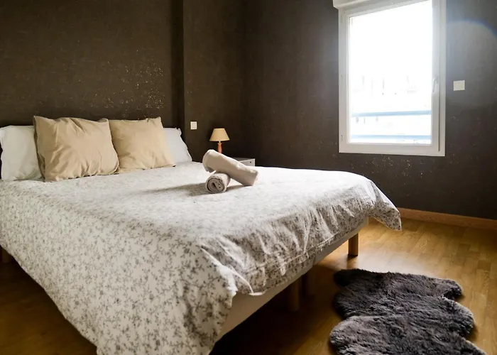 Avec Superbe Vue Sur Le Port De Plaisance Des Sables D'olonne - 4 Personnes Appartement